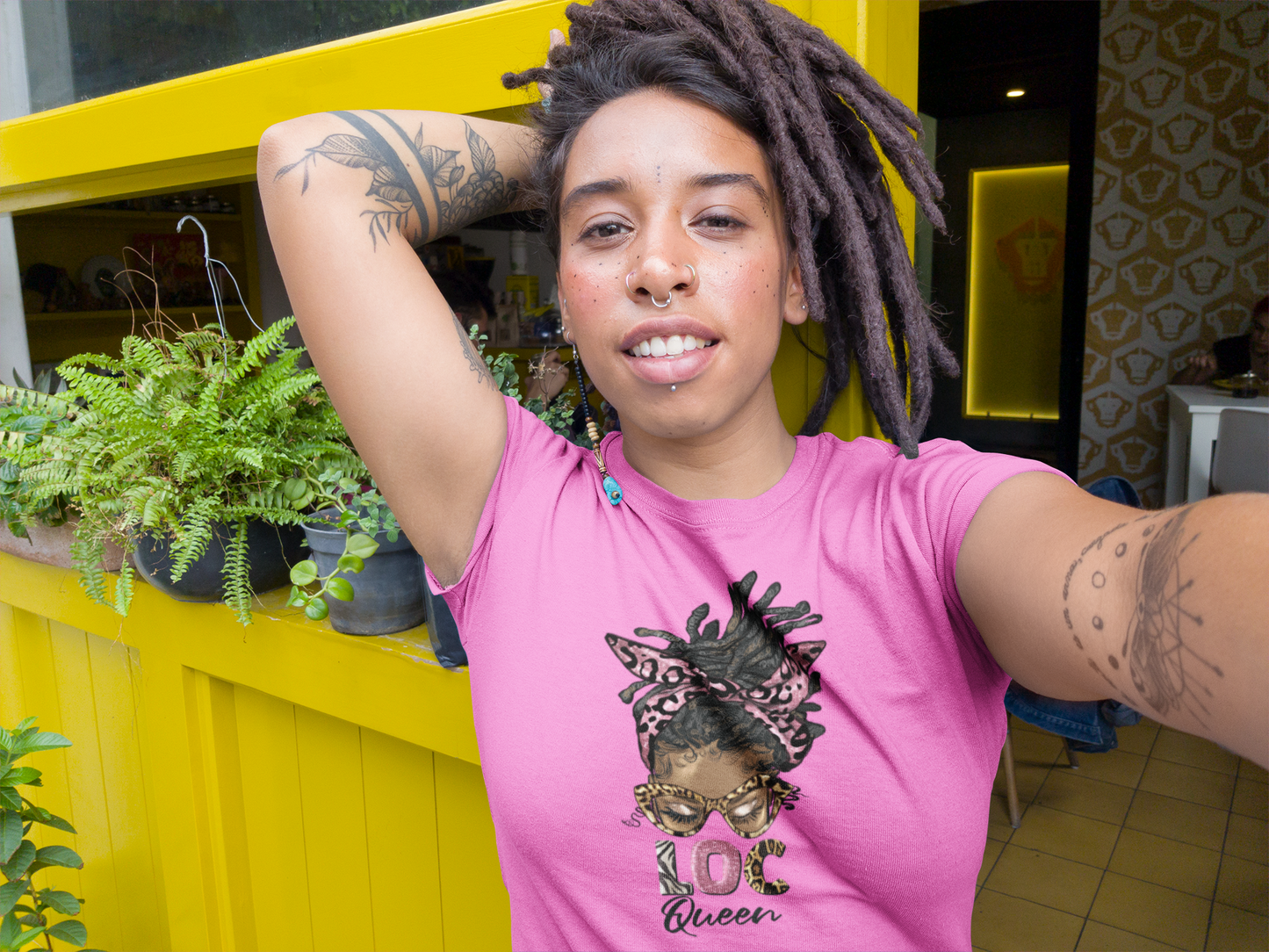 Loc Queen (T-Shirt)